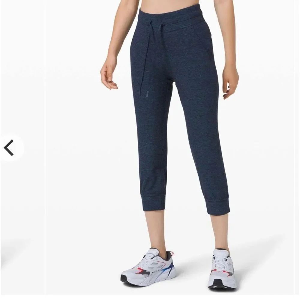 Lululemon Ready to Rulu Jogger Crop Sweats size 4